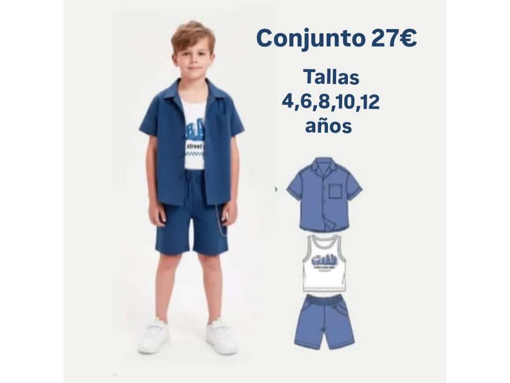 Un niño viste el conjunto de tres piezas en tono azul
